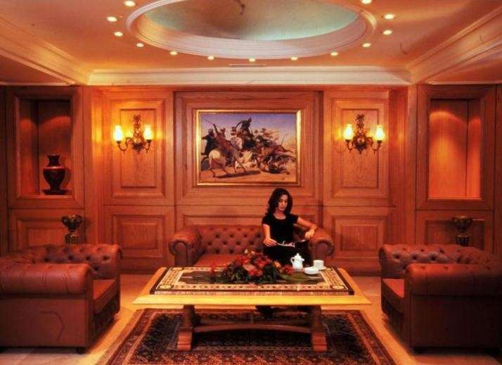 Grand Hotel Бейрут Экстерьер фото